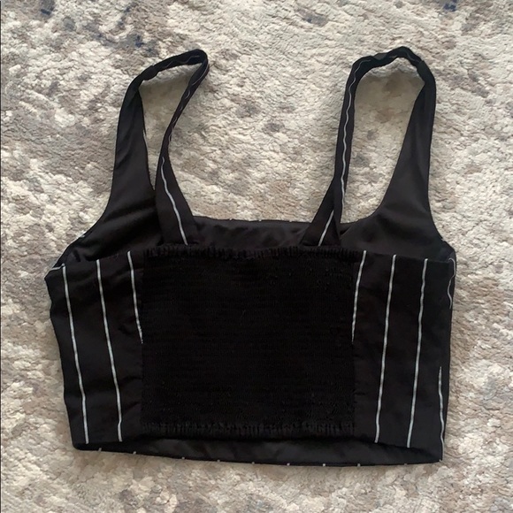 Crop top - Picture 3 of 5